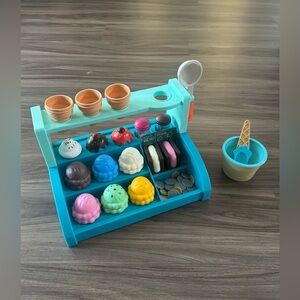 Ice Cream Shop Playset with Accessories Kids 2yrs & Up
